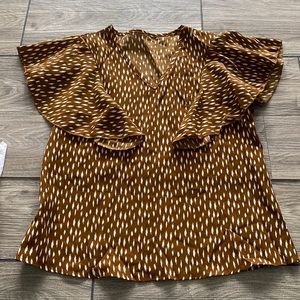 V neck blouse with ruffle sleeves